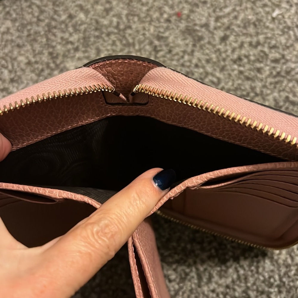 Gucci Leather Wallet - Picture 4 of 10